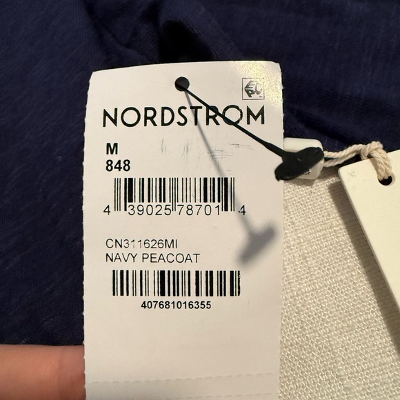 NWT Caslon Long Sleeve T-Shirt Women's M Navy Peacoat Crewneck Pull Over - Picture 3 of 4